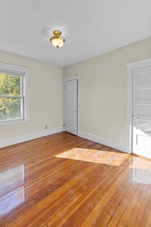 3 bed, 1 bath apartment for rent at 44 Speedwell St Unit 3, Dorchester — photo 13 of 24