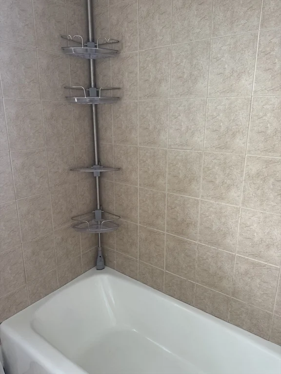 1 bed, 1 bath apartment for rent at 44 Spring Unit 3, Malden — photo 5 of 14