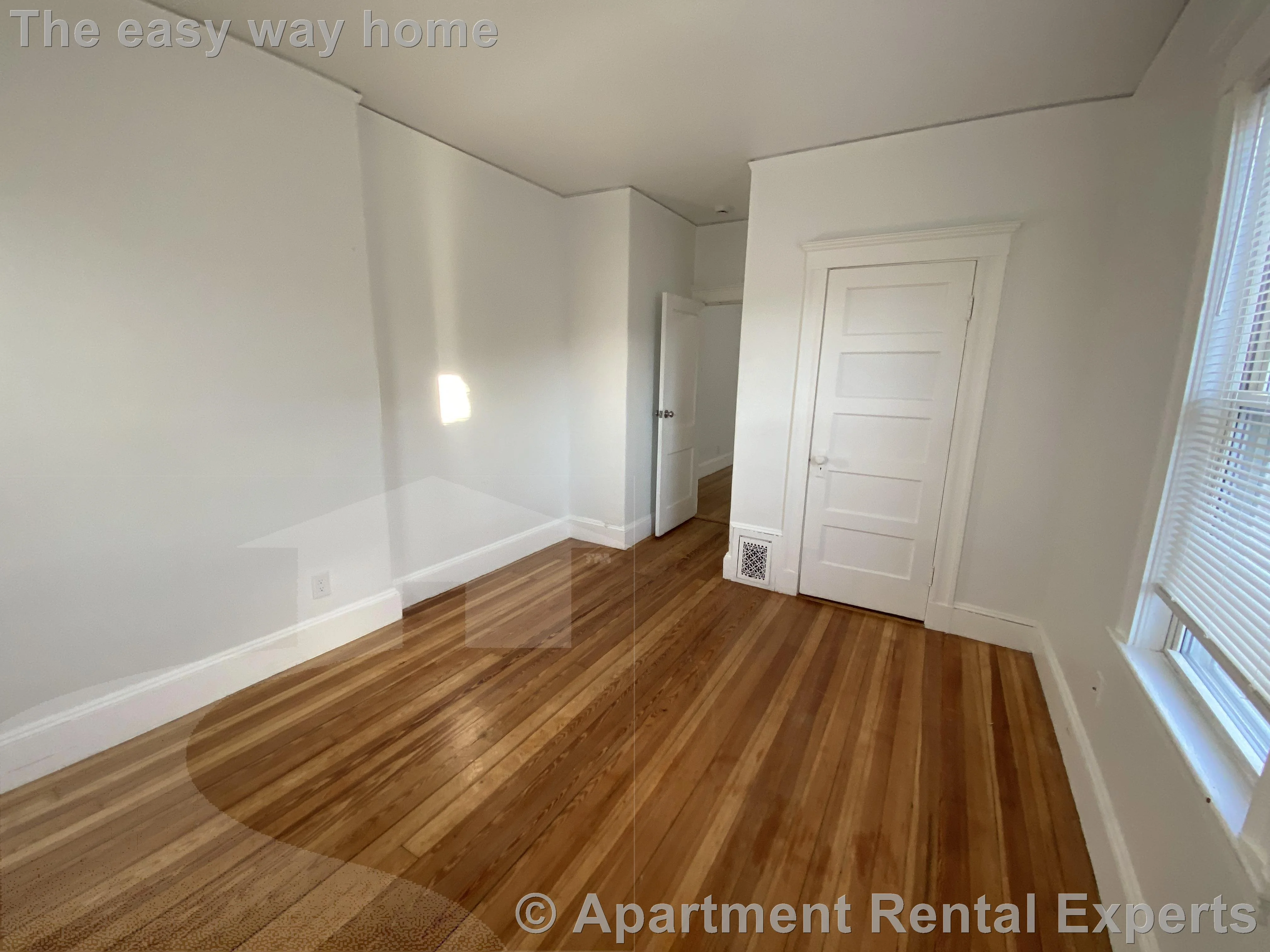 2 bed, 1 bath apartment for rent at 44 Temple St Unit 3, Winter Hill — photo 3 of 13