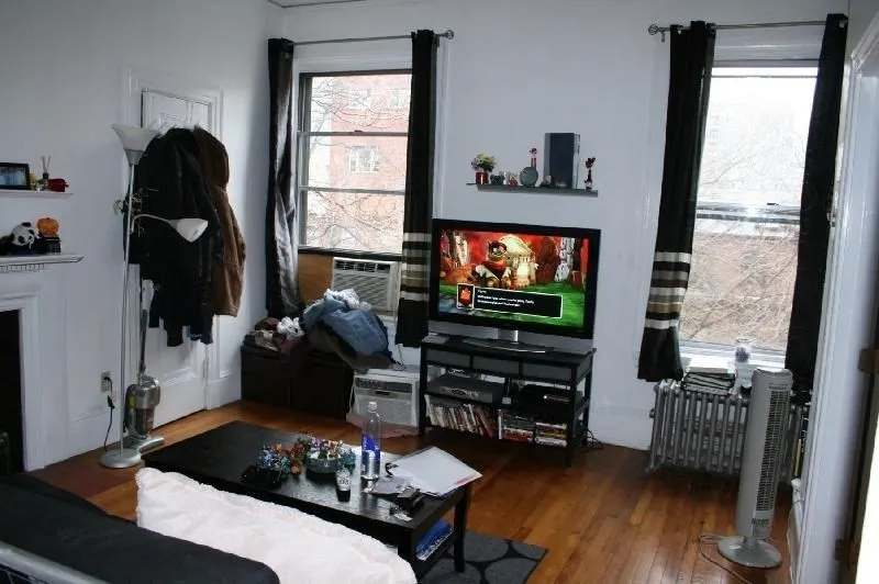 1 bed, 1 bath apartment for rent at 44 The Fenway Unit 8, Fenway