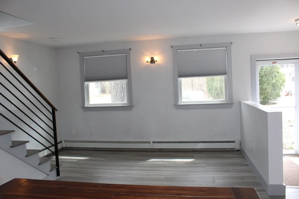 1 bed, 1 bath apartment for rent at 44 True Rd Unit 1, Salisbury — photo 6 of 17