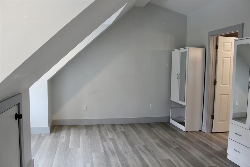 1 bed, 1 bath apartment for rent at 44 True Rd Unit 1, Salisbury — photo 10 of 17