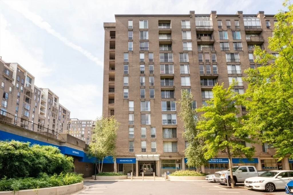 1 bed, 1 bath apartment for rent at 44 Washington St Unit 1018, Brookline Village — photo 15 of 29