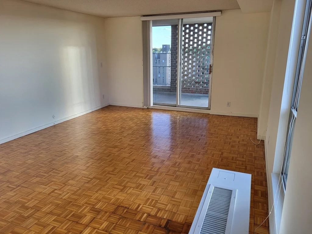 1 bed, 1 bath apartment for rent at 44 Washington St Unit 1018, Brookline Village — photo 6 of 29