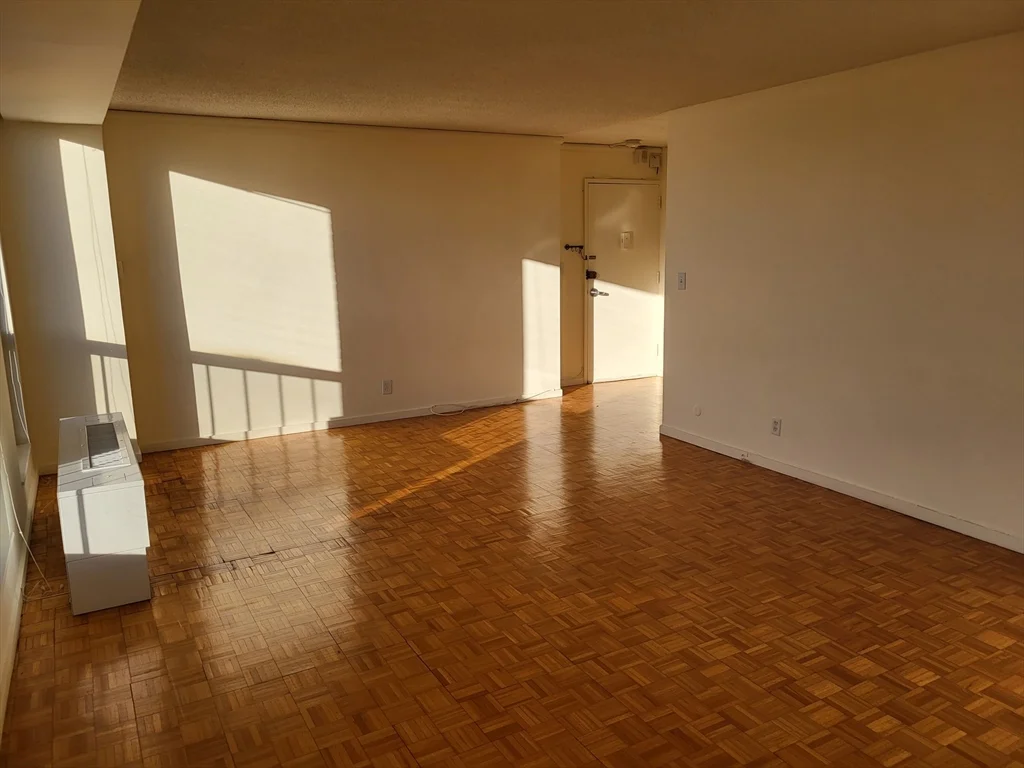 1 bed, 1 bath apartment for rent at 44 Washington St Unit 1018, Brookline Village — photo 5 of 29