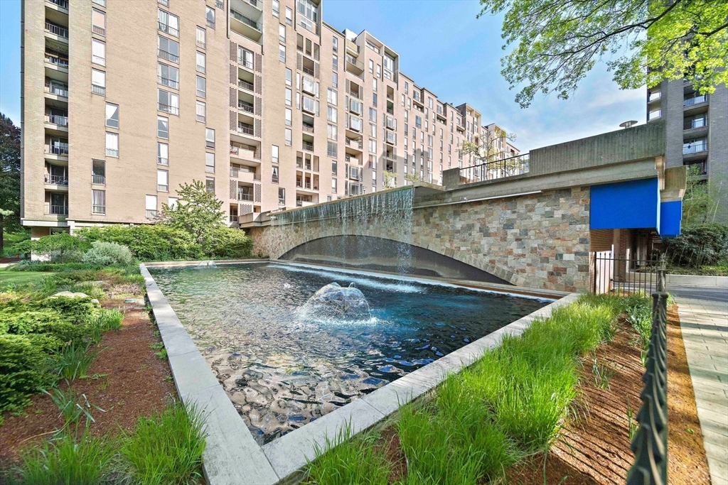 1 bed, 1 bath apartment for rent at 44 Washington St Unit 1104, Brookline Village — photo 14 of 26