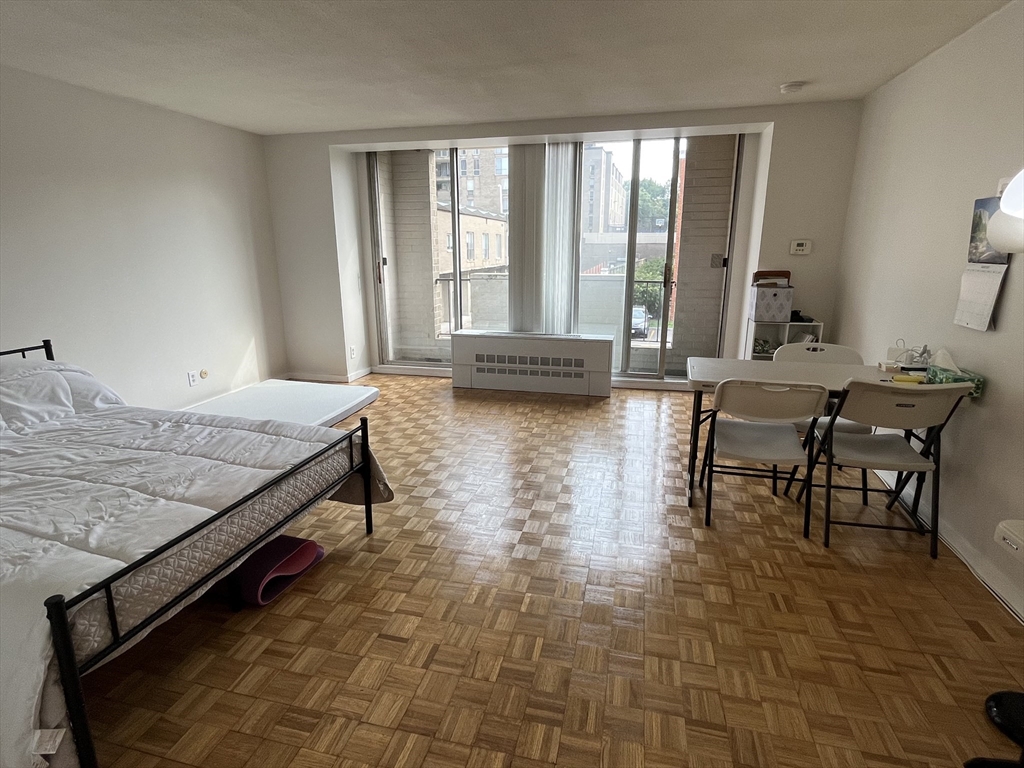 Studio bed, 1 bath apartment for rent at 44 Washington St Unit 206, Brookline Village — photo 3 of 20