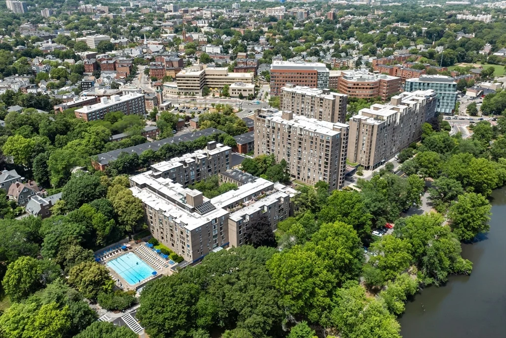 Studio bed, 1 bath apartment for rent at 44 Washington St Unit 208, Brookline Village