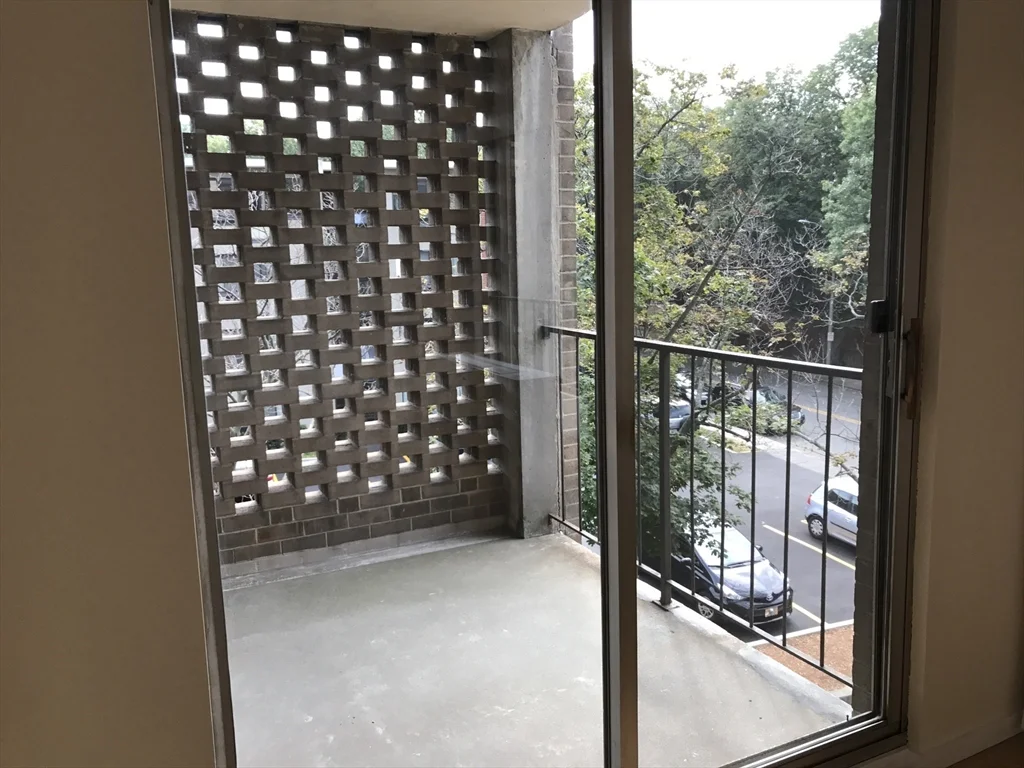 1 bed, 1 bath apartment for rent at 44 Washington St Unit 318, Brookline Village — photo 5 of 10