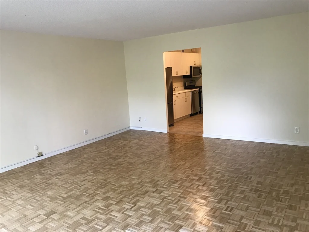 Studio bed, 1 bath apartment for rent at 44 Washington St Unit 411, Brookline Village — photo 3 of 9