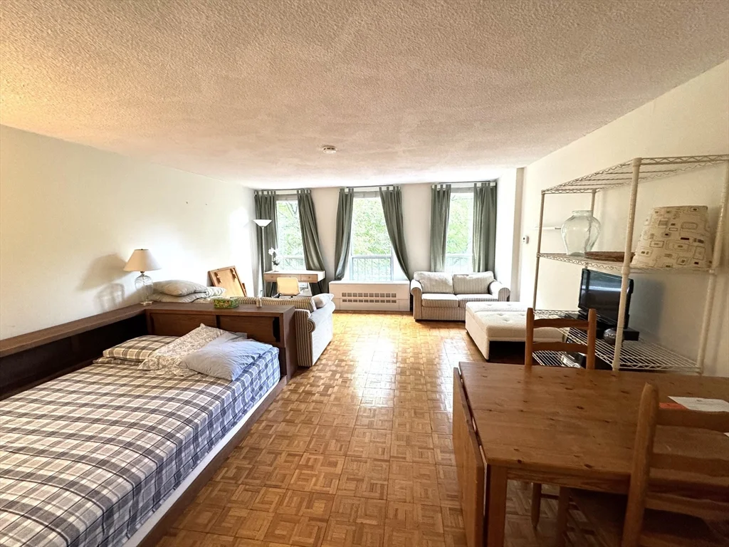 Studio bed, 1 bath apartment for rent at 44 Washington St Unit 515, Coolidge Corner — photo 2 of 14