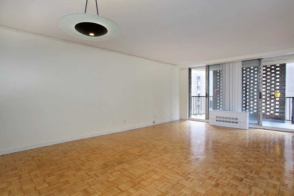 2 bed, 2 bath apartment for rent at 44 Washington St Unit 602, Brookline — photo 2 of 12