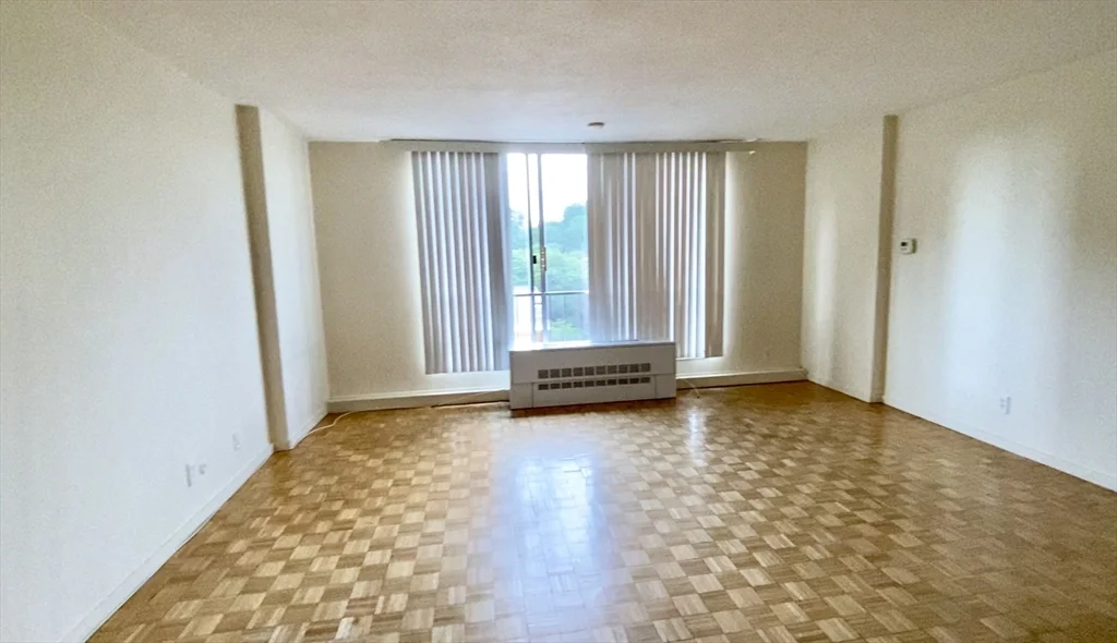 Studio bed, 1 bath apartment for rent at 44 Washington St Unit 612, Brookline Village — photo 5 of 10