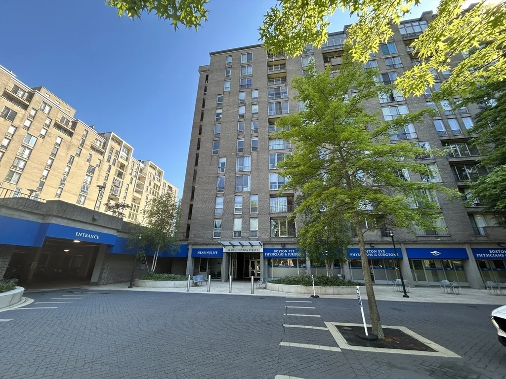 Studio bed, 1 bath apartment for rent at 44 Washington St Unit 713, Brookline Village — photo 17 of 17