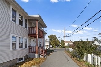 1 bed, 1 bath apartment for rent at 44 West Unit 1, Quincy — photo 2 of 17
