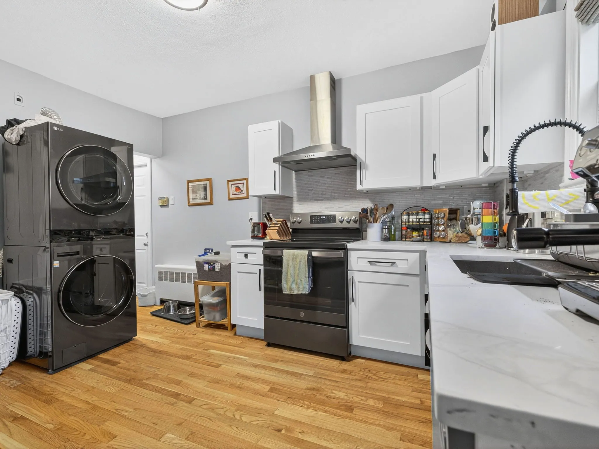 3 bed, 2 bath apartment for rent at 44 William St Unit 2, South Medford