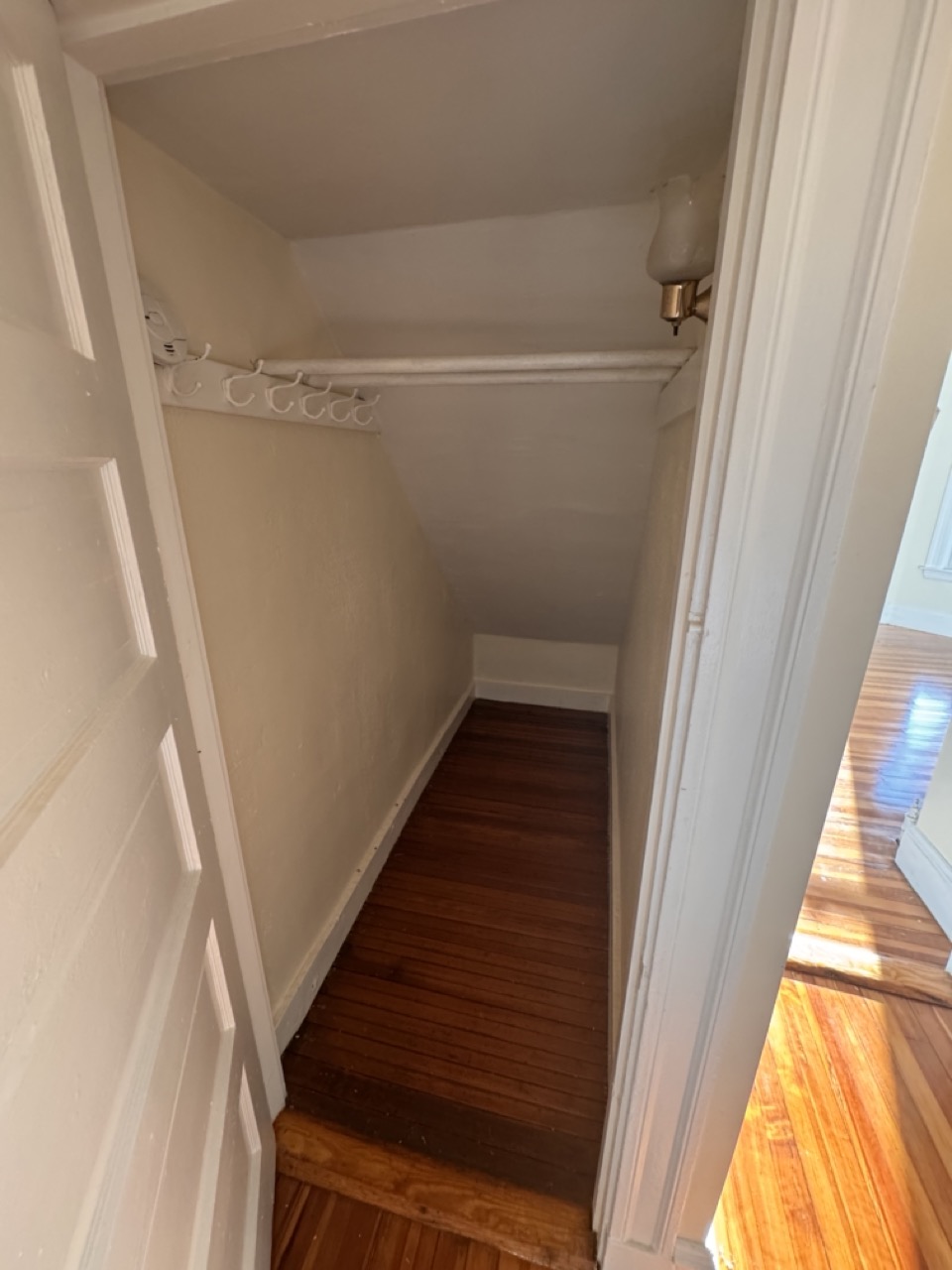 2 bed, 1 bath apartment for rent at 44 Wilson Ave, Waverley — photo 9 of 21