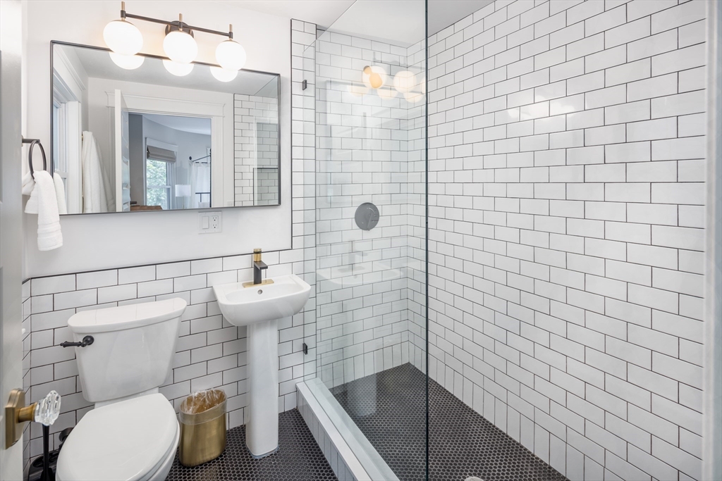 1 bed, 1 bath apartment for rent at 44 Winslow Rd Unit 44, North Brookline — photo 13 of 35