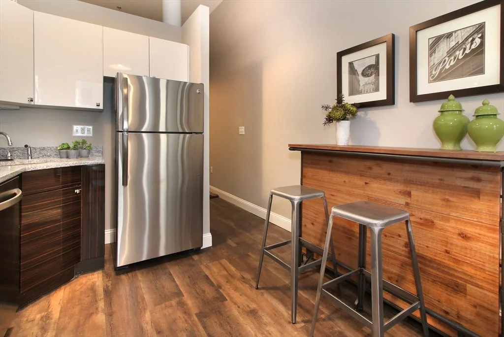Studio bed, 1 bath apartment for rent at 44 Winter St Unit 204, Midtown — photo 4 of 10