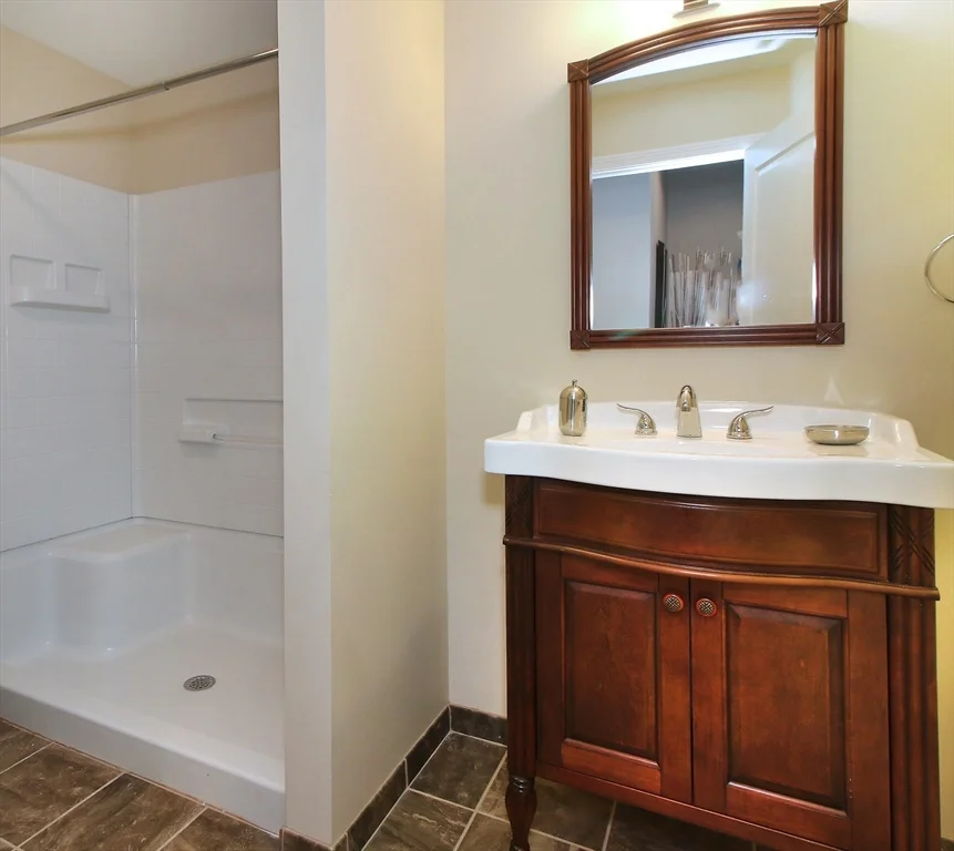 Studio bed, 1 bath apartment for rent at 44 Winter St Unit 206, Boston Downtown — photo 7 of 12