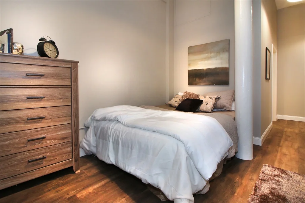Studio bed, 1 bath apartment for rent at 44 Winter St Unit 206, Boston Downtown — photo 4 of 12