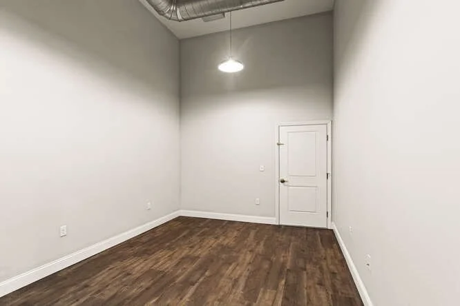 3 bed, 2 bath apartment for rent at 44 Winter St Unit 302, Midtown — photo 4 of 8