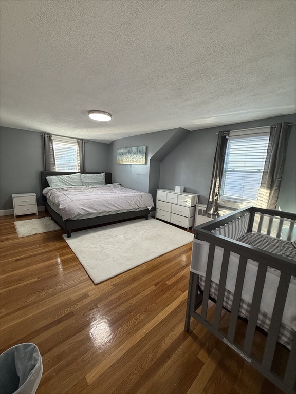 3 bed, 1 bath apartment for rent at 44 Woodlawn Ave , Unit 2, Everett — photo 6 of 12
