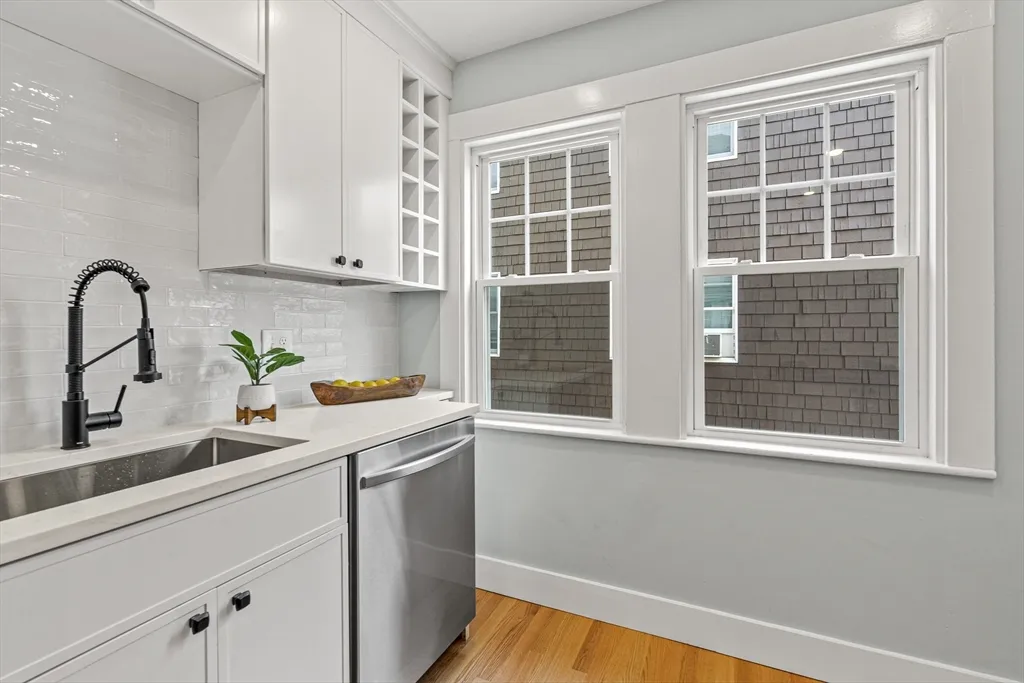 2 bed, 1 bath apartment for rent at 44 Woods Ave Unit 44, West Somerville — photo 29 of 35