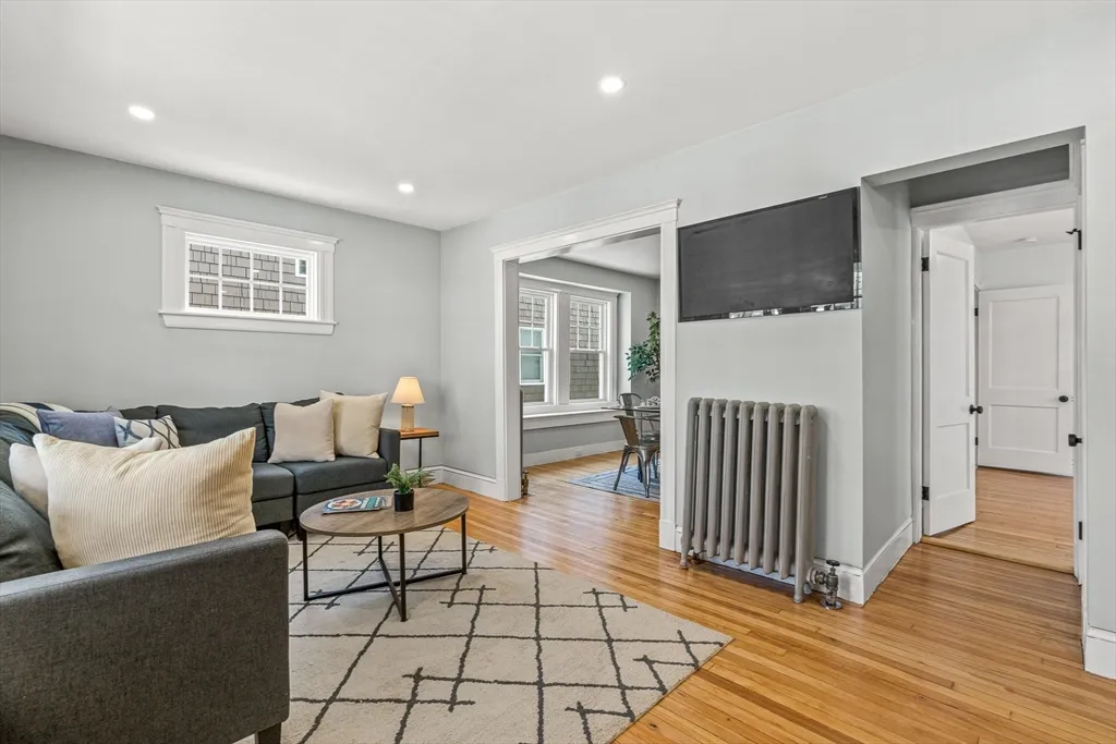 2 bed, 1 bath apartment for rent at 44 Woods Ave Unit 44, West Somerville — photo 8 of 35