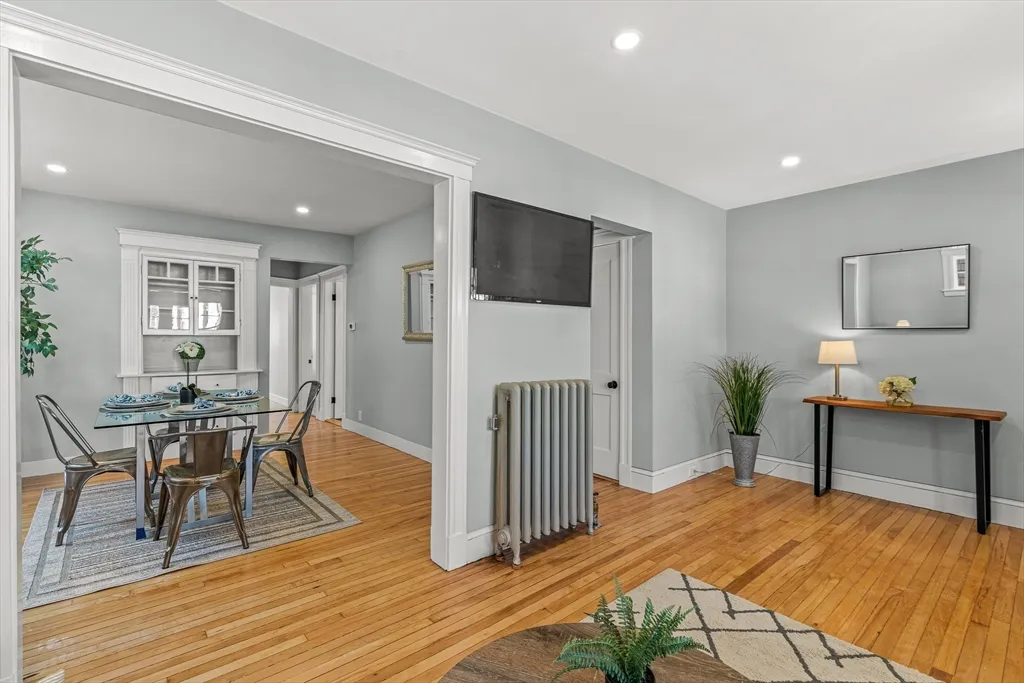 2 bed, 1 bath apartment for rent at 44 Woods Ave Unit 44, West Somerville — photo 12 of 35