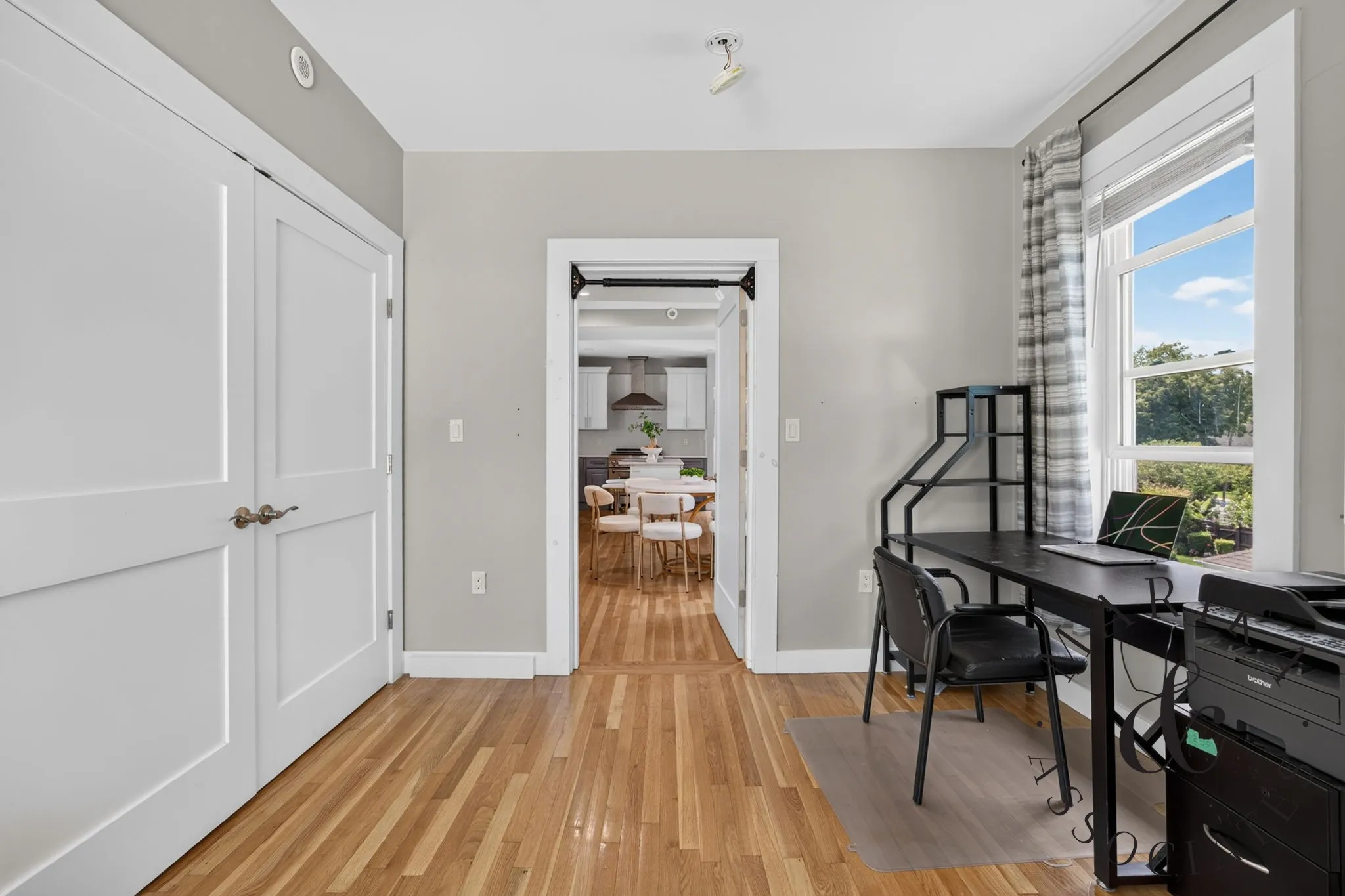 4 bed, 3 bath apartment for rent at 44 Worley St Unit 2, West Roxbury — photo 4 of 29