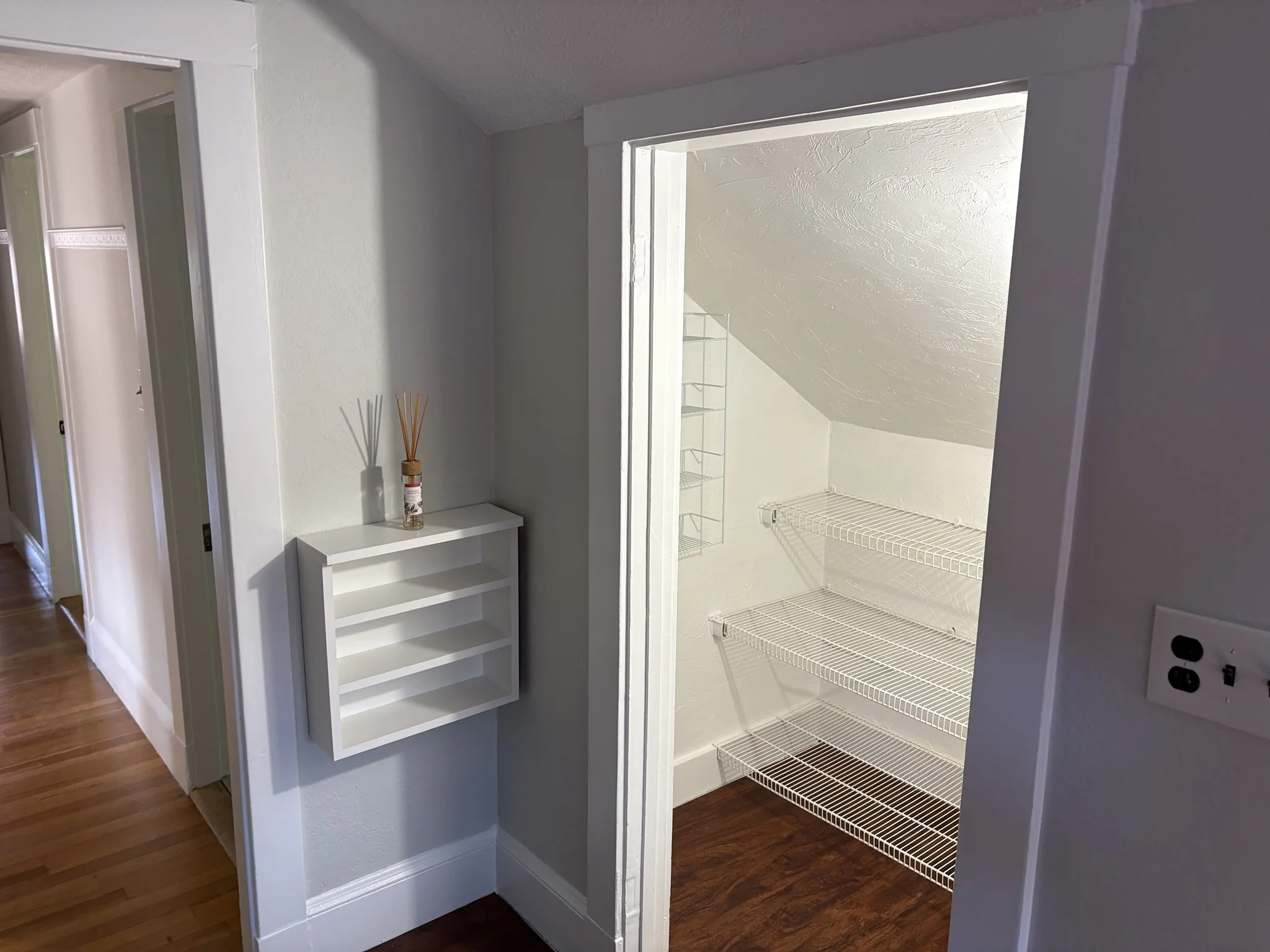 2 bed, 1 bath apartment for rent at 44 Wyman Rd Unit 3, Braintree — photo 5 of 7
