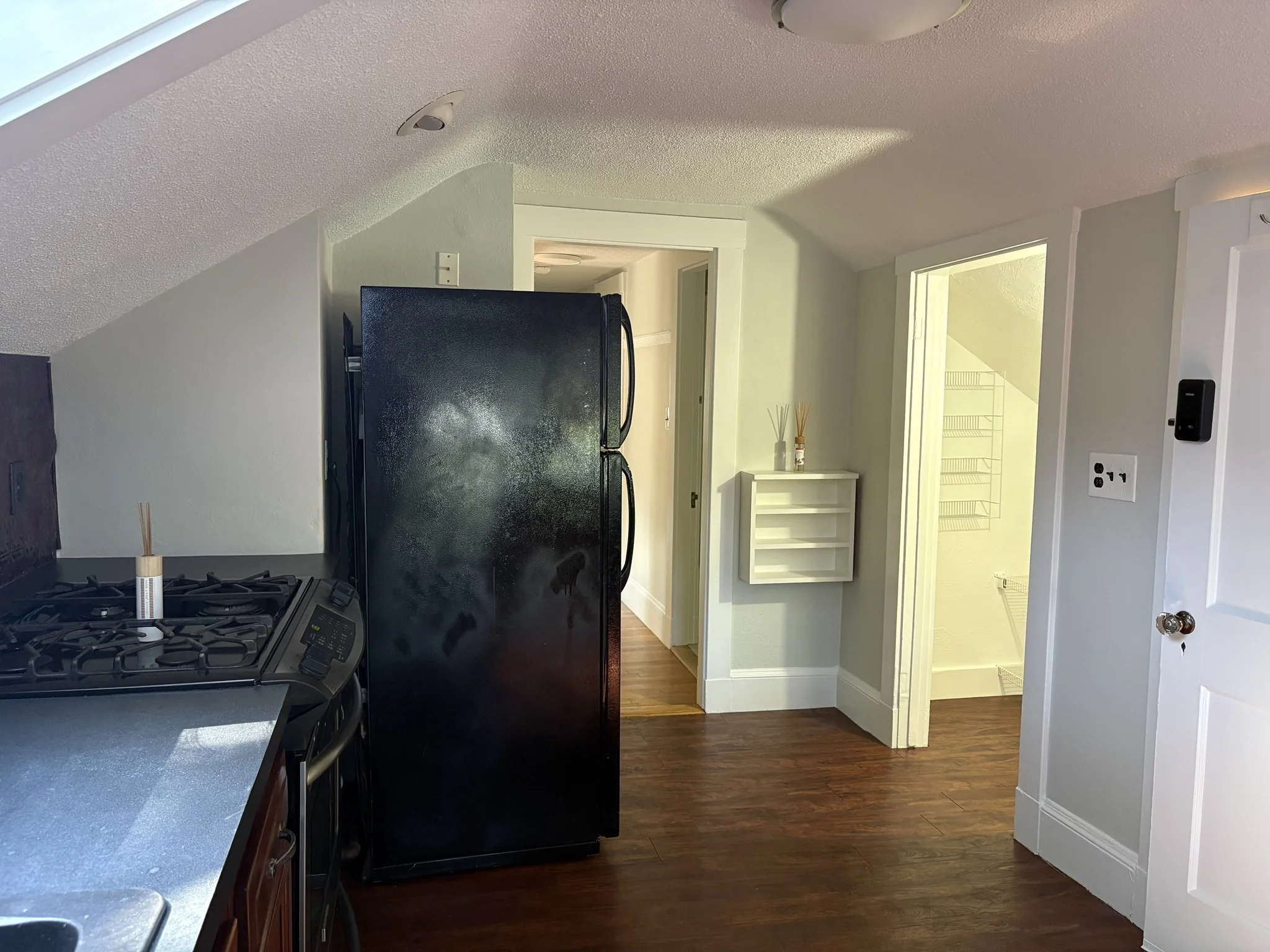 2 bed, 1 bath apartment for rent at 44 Wyman Rd Unit 3, Braintree — photo 3 of 7