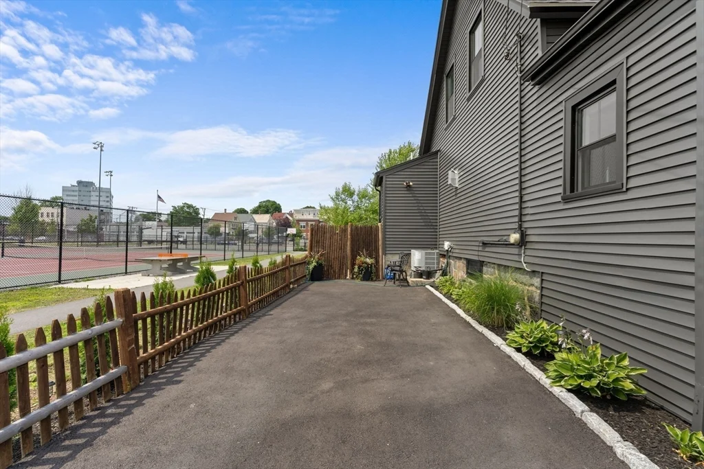2 bed, 2 bath apartment for rent at 44 Young St, Quincy — photo 34 of 38