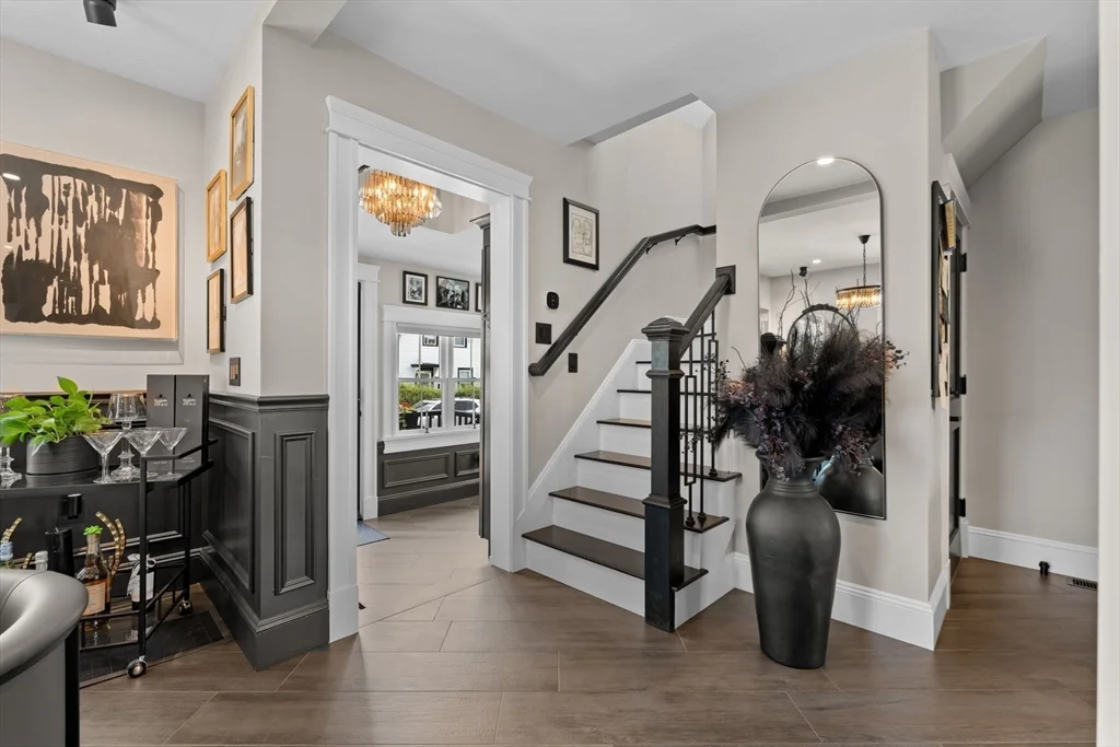 2 bed, 2 bath apartment for rent at 44 Young St, Quincy — photo 3 of 38