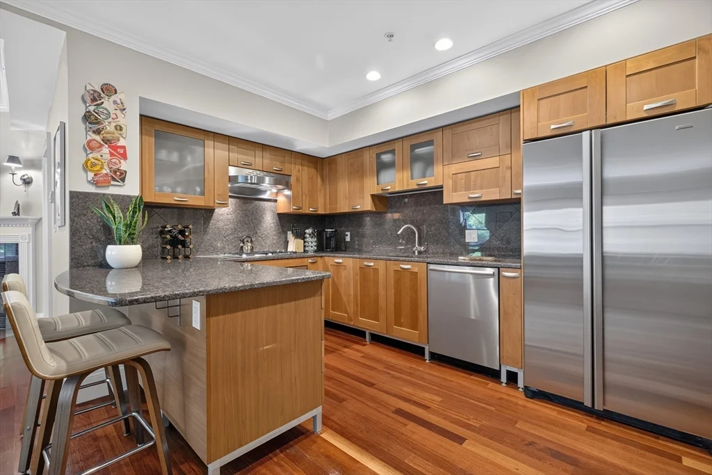 1 bed, 1 bath apartment for rent at 440 Commercial St Unit 202, North End — photo 7 of 26