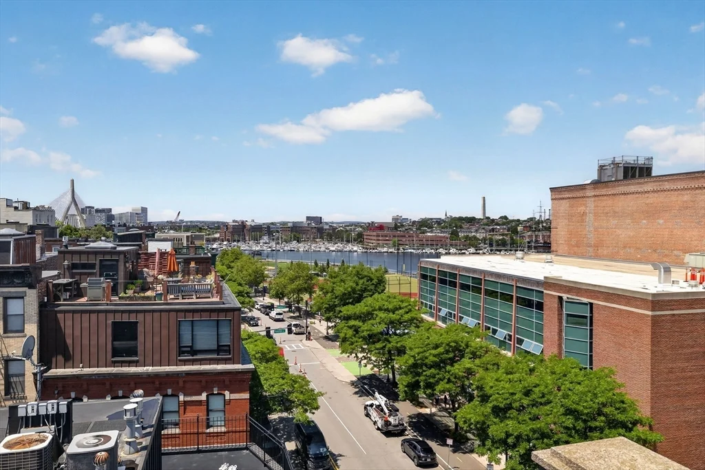 1 bed, 1 bath apartment for rent at 440 Commercial St Unit 202, North End — photo 19 of 26