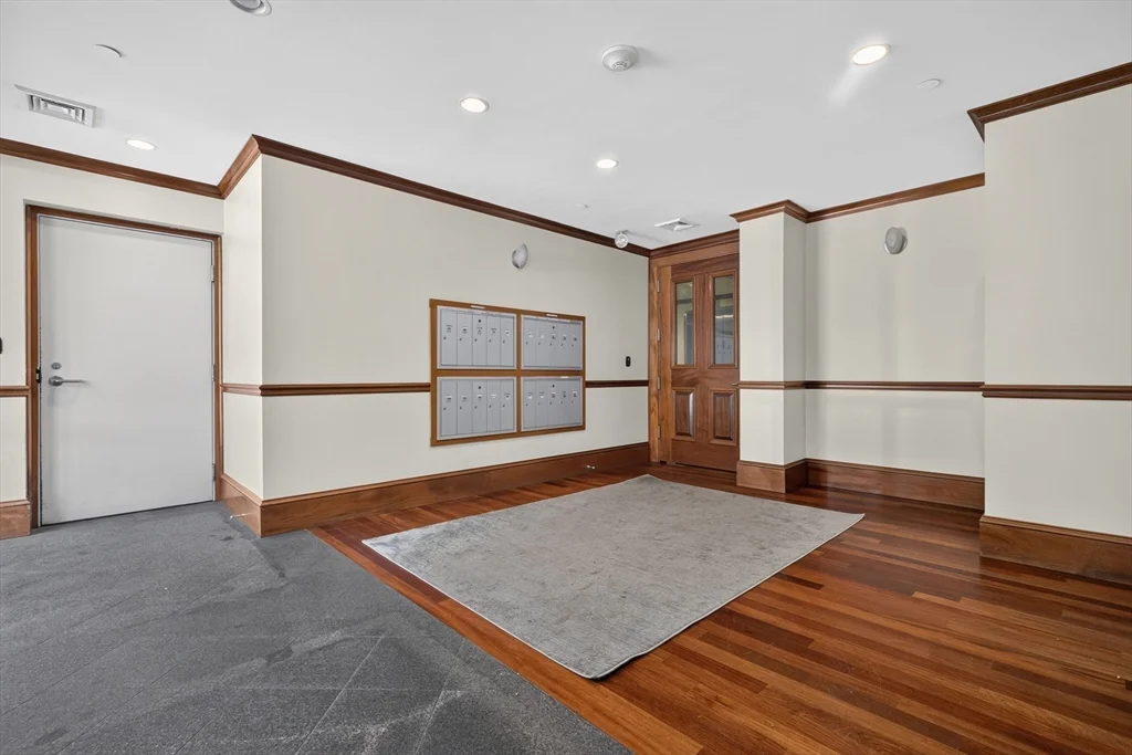 1 bed, 1 bath apartment for rent at 440 Commercial St Unit 202, North End — photo 21 of 26