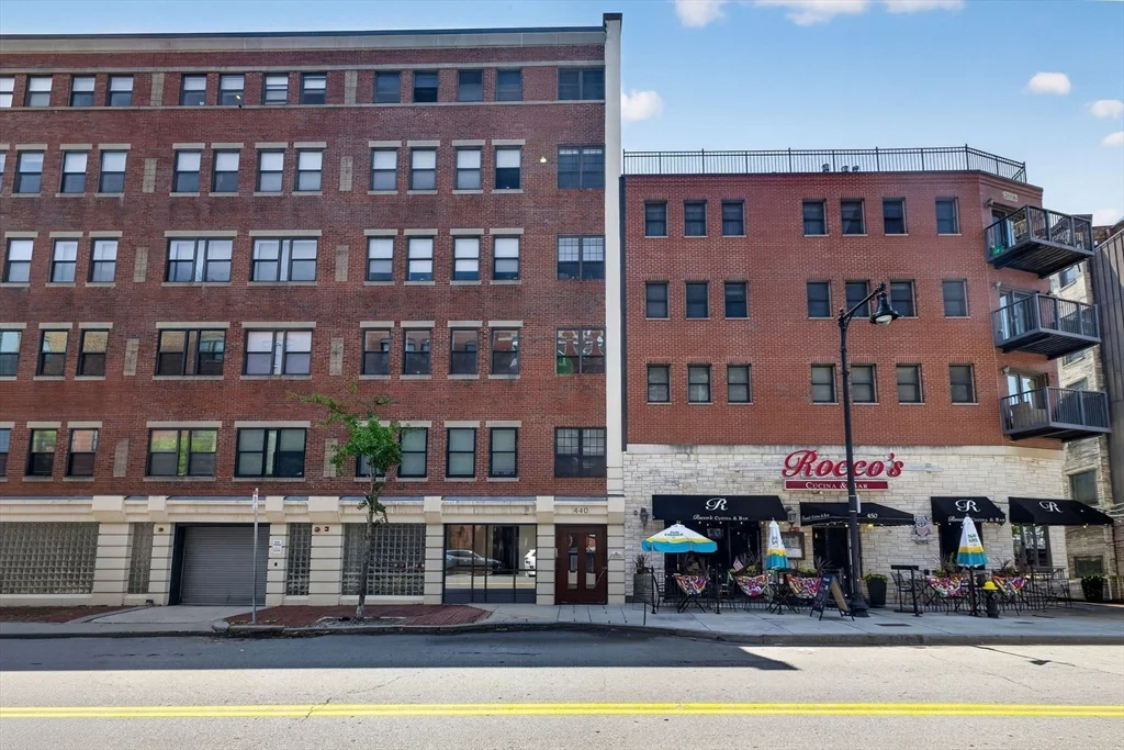 1 bed, 1 bath apartment for rent at 440 Commercial St Unit 202, North End — photo 25 of 26