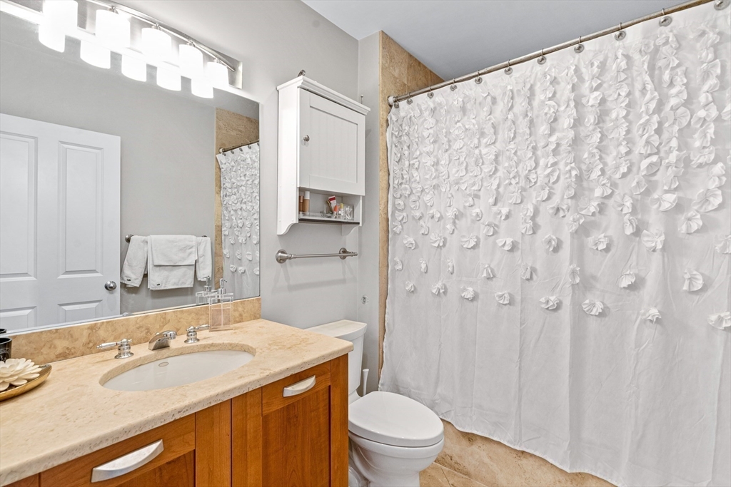 2 bed, 1 bath apartment for rent at 440 Commercial St Unit 503, Waterfront — photo 13 of 18