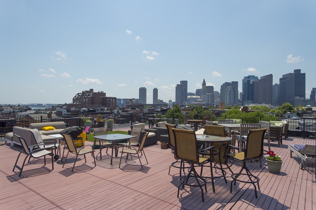 2 bed, 1 bath apartment for rent at 440 Commercial St Unit 603, Waterfront — photo 12 of 19