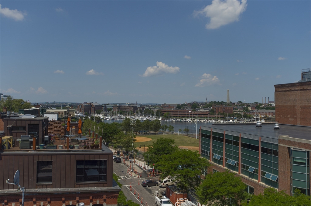 2 bed, 1 bath apartment for rent at 440 Commercial St Unit 603, Waterfront — photo 18 of 19