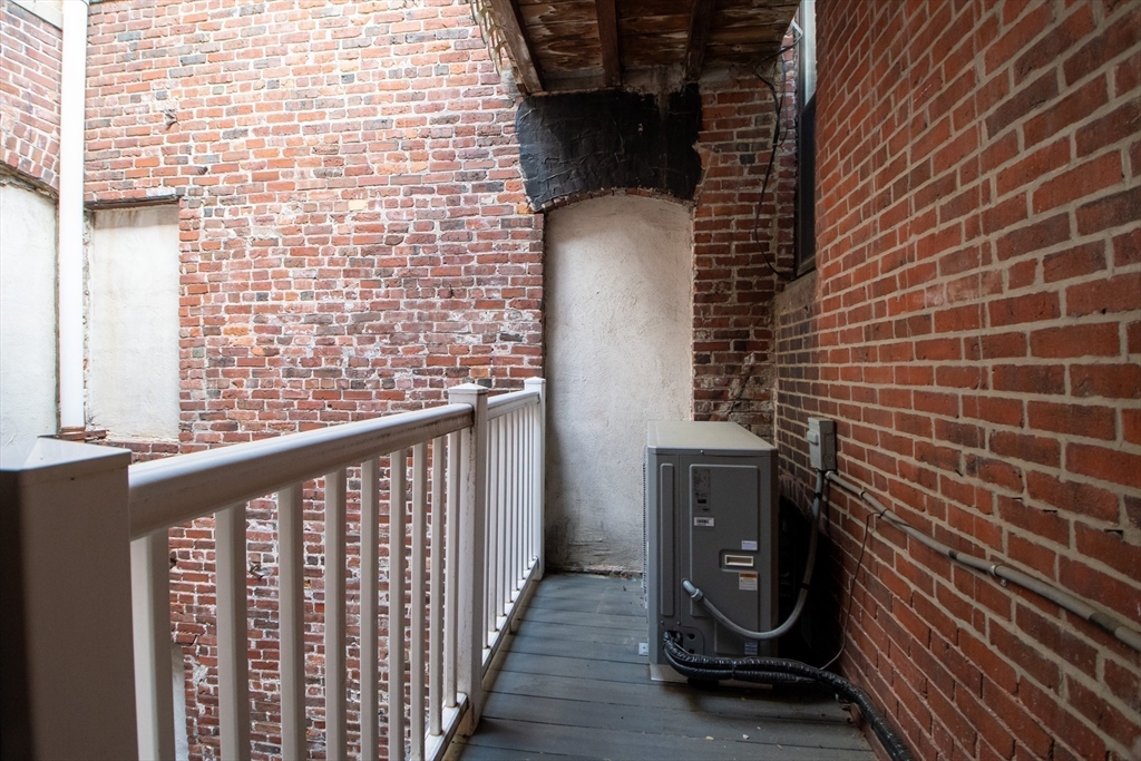 1 bed, 1 bath apartment for rent at 440 Hanover Unit 4D, North End — photo 8 of 13