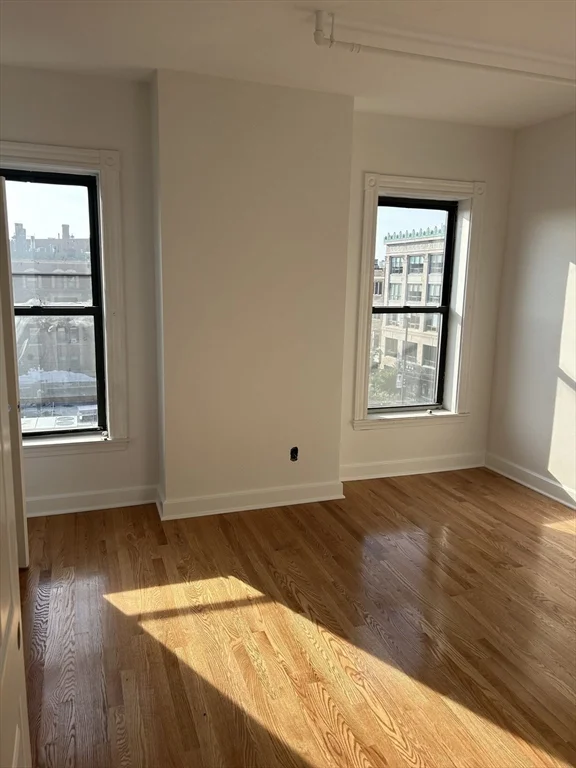 4 bed, 2 bath apartment for rent at 440 Massachusetts Ave Unit 3, Cambridge — photo 5 of 15