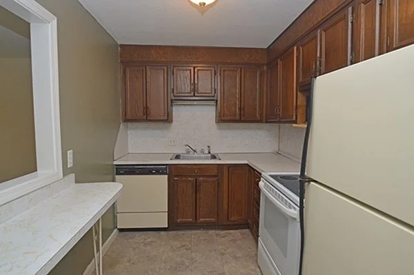 2 bed, 1 bath apartment for rent at 440 North Ave Unit 164, Zip 01830 — photo 4 of 11