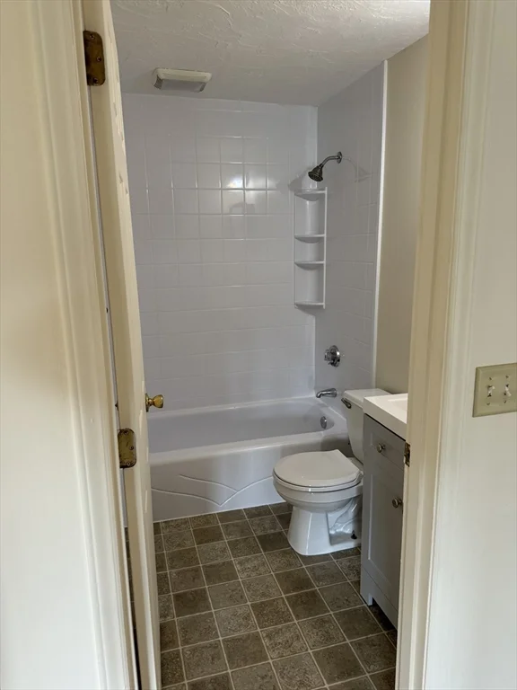 2 bed, 1 bath apartment for rent at 440 North Ave Unit 199, Zip 01830 — photo 13 of 20
