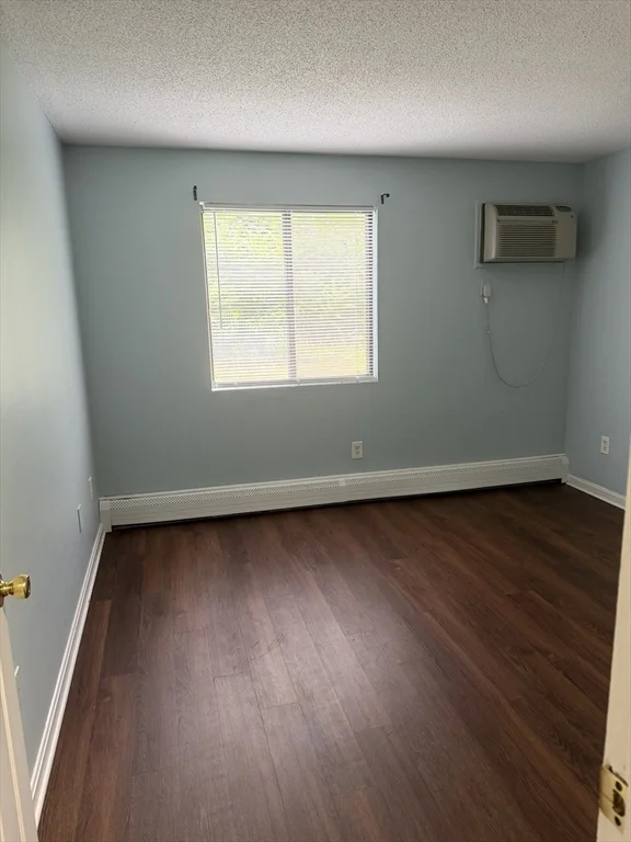 2 bed, 1 bath apartment for rent at 440 North Ave Unit 227, Zip 01830 — photo 11 of 15