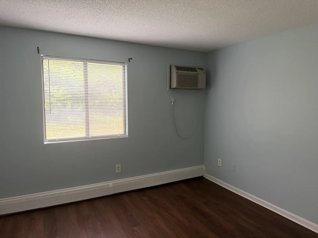 2 bed, 1 bath apartment for rent at 440 North Ave Unit 227, Zip 01830 — photo 12 of 15