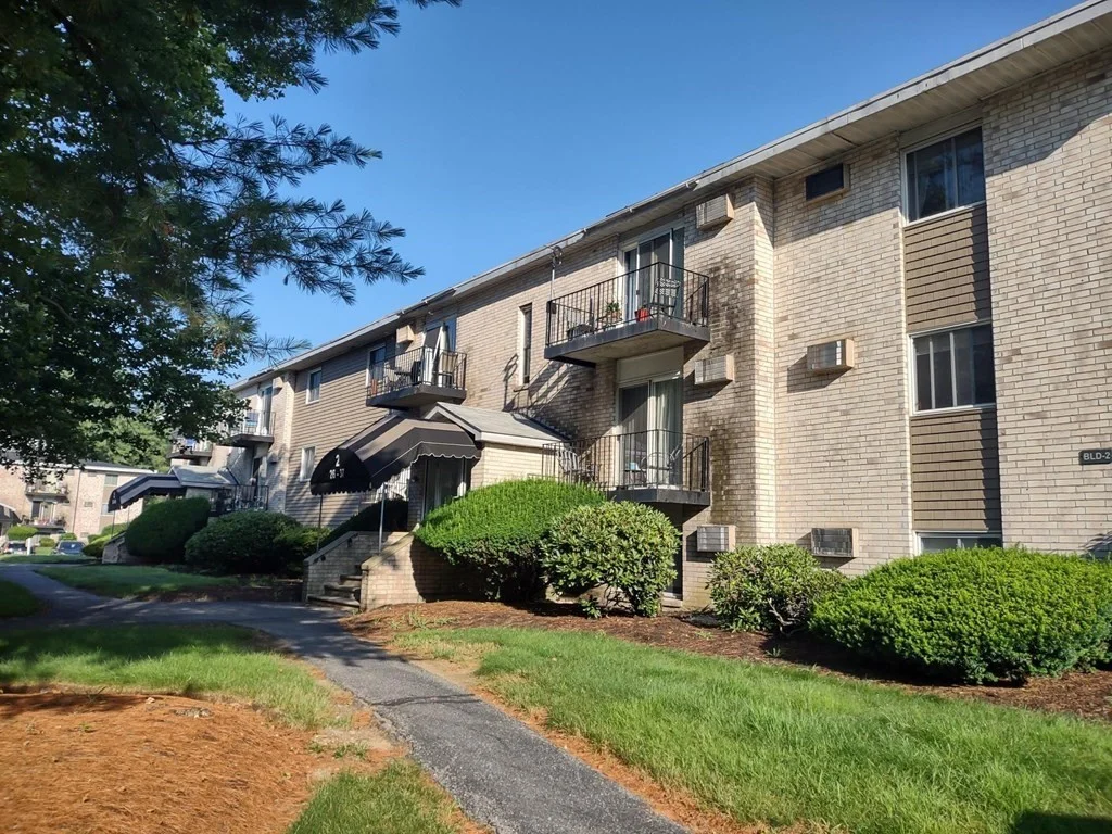 2 bed, 1 bath apartment for rent at 440 North Ave Unit 32, Haverhill