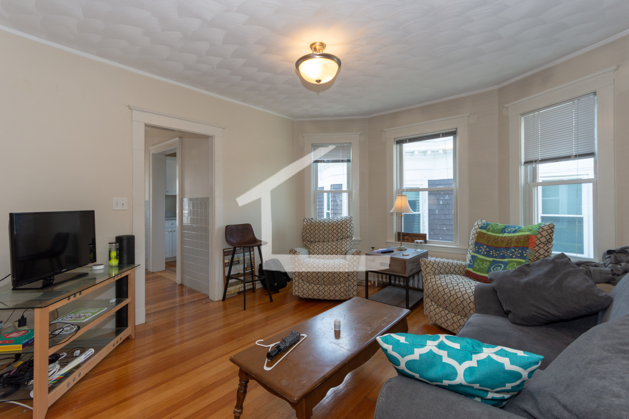 3 bed, 1 bath apartment for rent at 440 Washington St Unit 3, Brighton